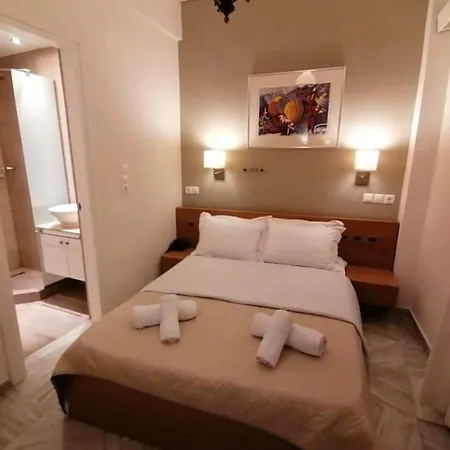 فندق Hotel Galaxidi 2*