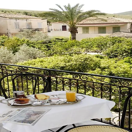 Hotel Galaxidi 2*